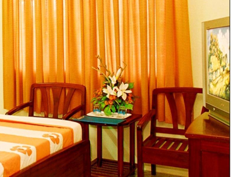 The Sun Hotel На Транг Екстериор снимка