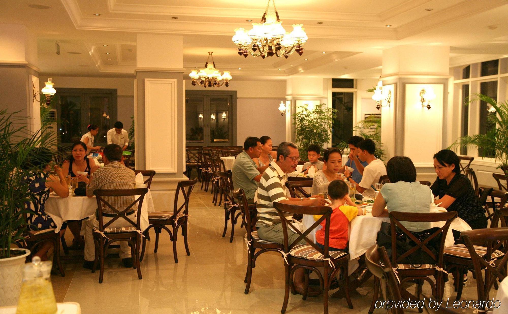 The Sun Hotel На Транг Екстериор снимка